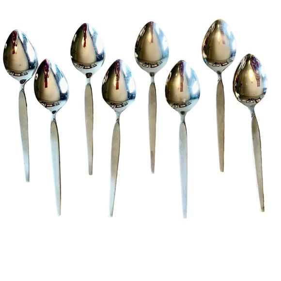 Oneida Community Stainless Older Satinique 8 Oval Soup Spoons Betty Crocker MCM - Picture 1 of 6